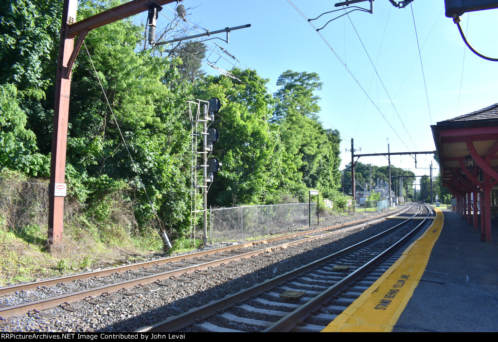 Bernardsville Station-looking west